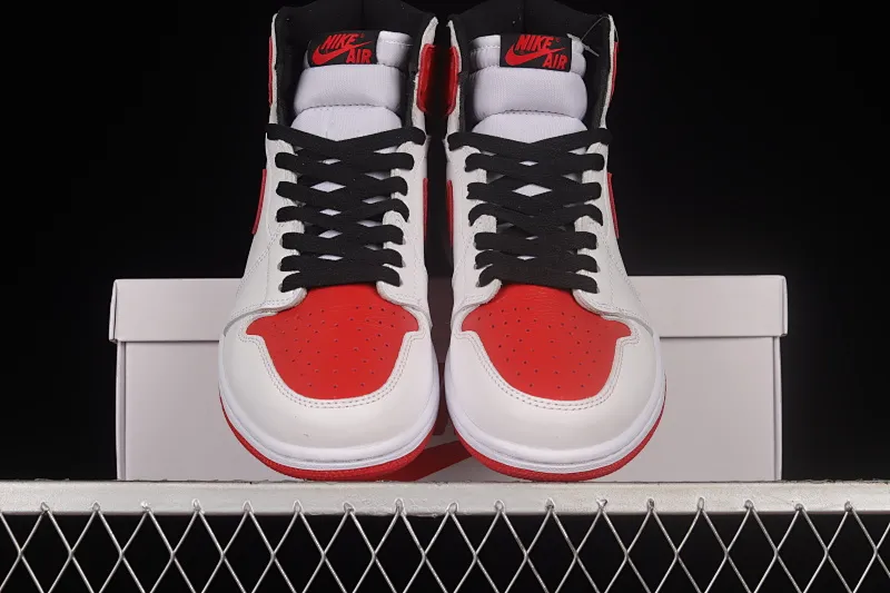 All categories Air Jordan Jordan series basketball shoes Air Jordan 1 High Air Jordan 1 High OG AJ1 Joe 1 white and red retro high-top cultural basketball shoes 555088-161